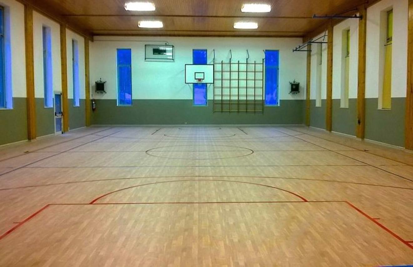 brescia-vezza-d’oglio-non-solo-pavimentazioni-sportive-in-legno-per-grandi-impianti-sportivi-palasport-ma-anche-parquet-per-palestre-di-medie-dimensioni