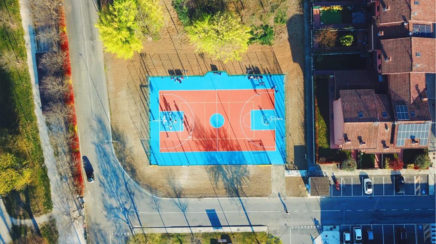vi-mostriamo-questo-bellissimo-campo-polivalente-per-il-comune-di-leno_06