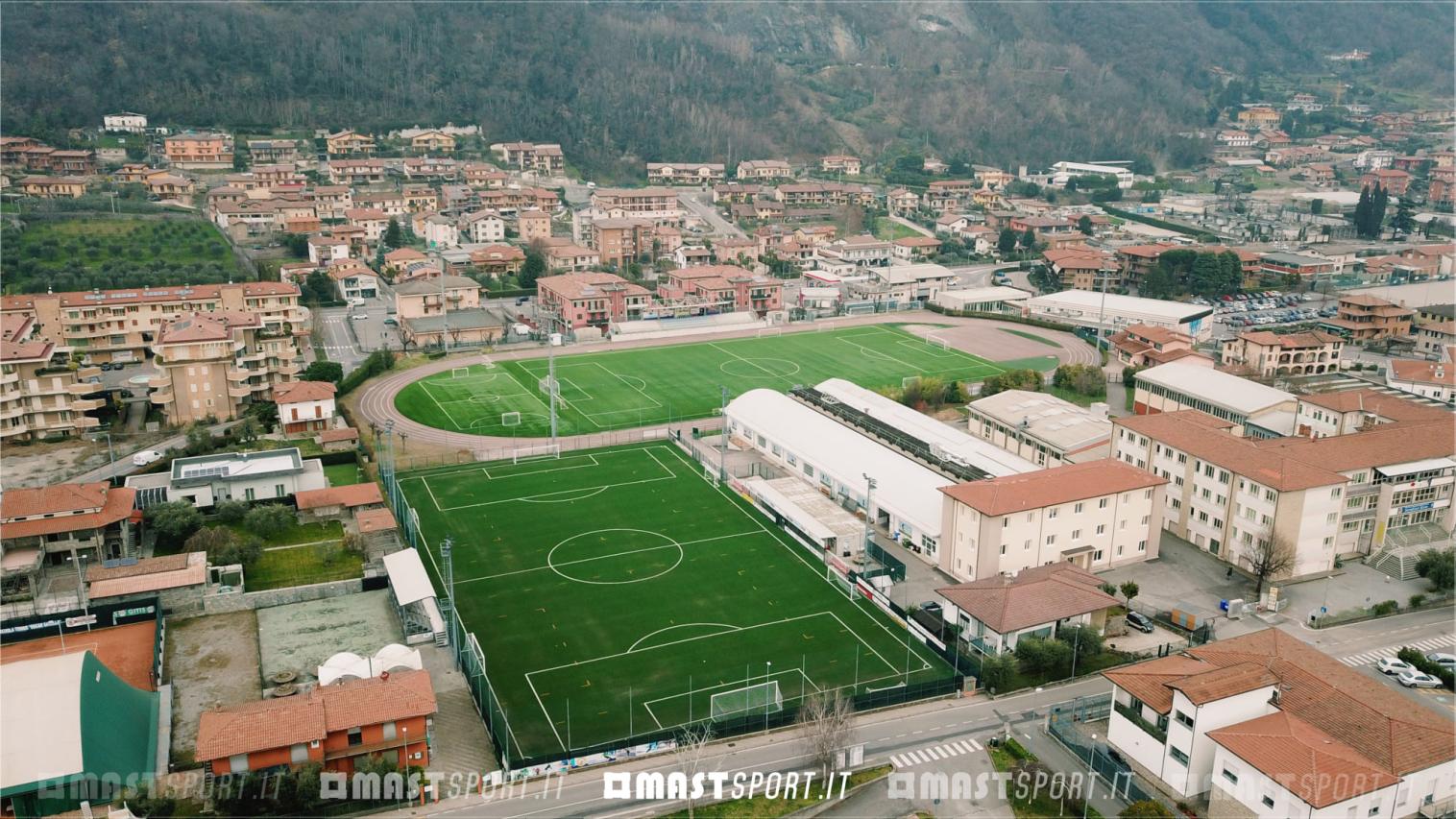 bergamo-sarnico-il-nuovo-terreno-gioco-per-assicurare-un-campo-calcio-sempre-in-perfette-condizioni-