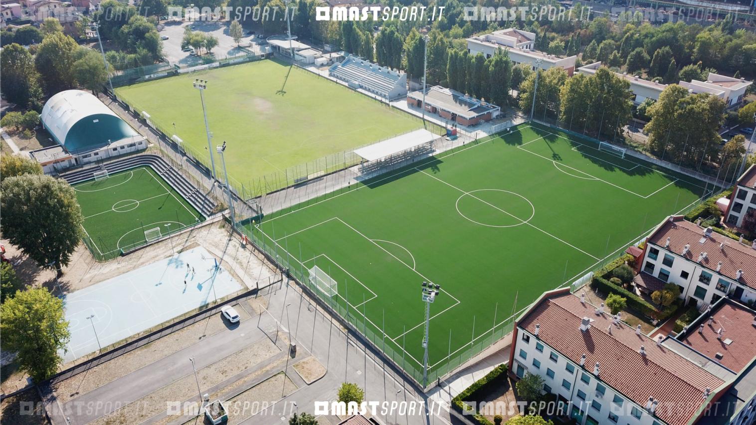 brescia-san-zeno-naviglio-un-opera-altamente-qualificate-per-un-pubblico-composto-principalmente-giovani-atleti_04